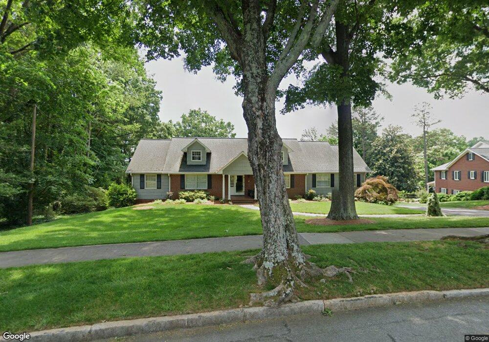 261 Halcyon Ave, Winston Salem, NC 27104 - photo 1