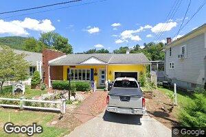 311 Riverside Dr, Hinton, WV 25951