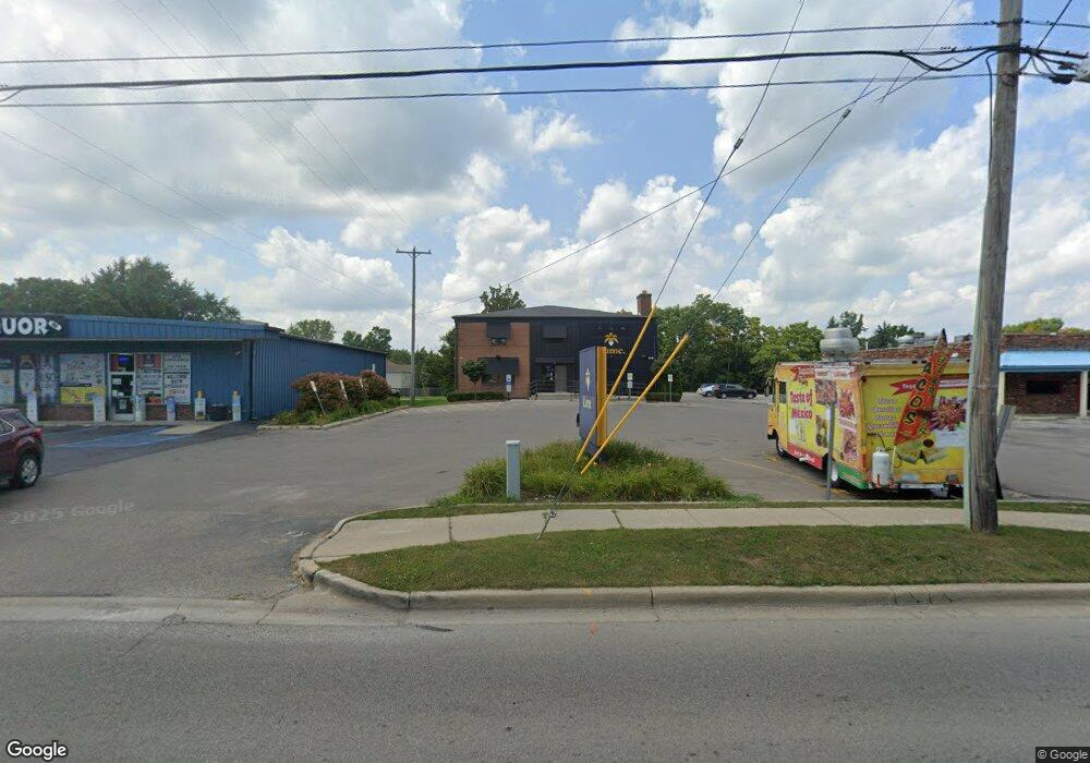 738 S Main St, Adrian, MI 49221 - photo 1