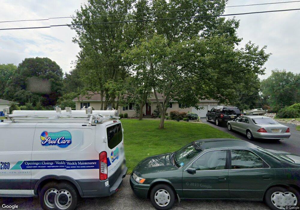 211 Glen Crest Dr, Branchburg, NJ 08853 - photo 1