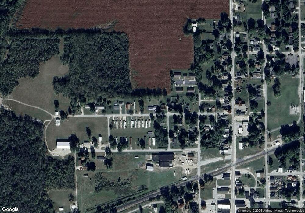 252 W Terrell St, Andrews, IN 46702 - photo 1