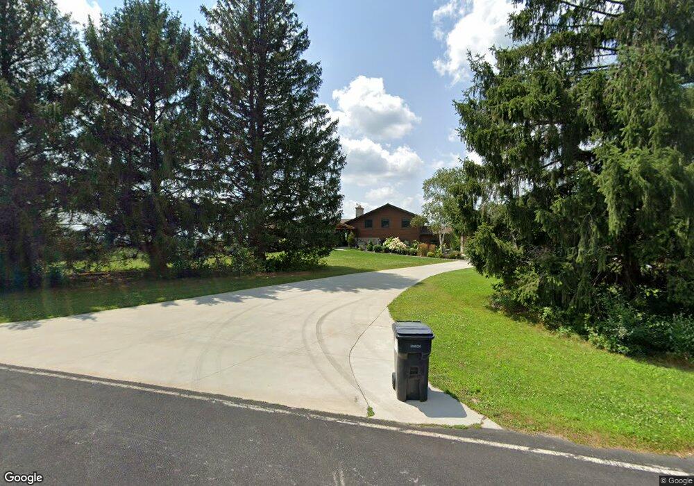 7901 Salisbury Rd, West Bend, WI 53090 - photo 1