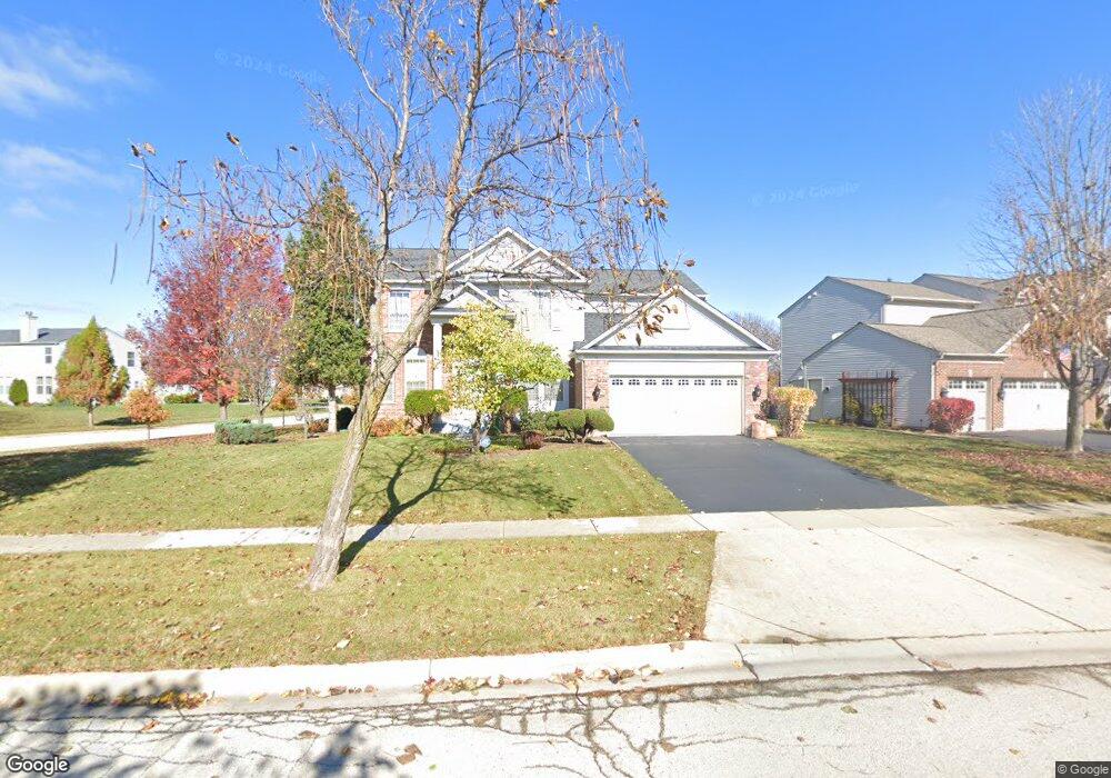 2 Benton Ct, Algonquin, IL 60102 - photo 1