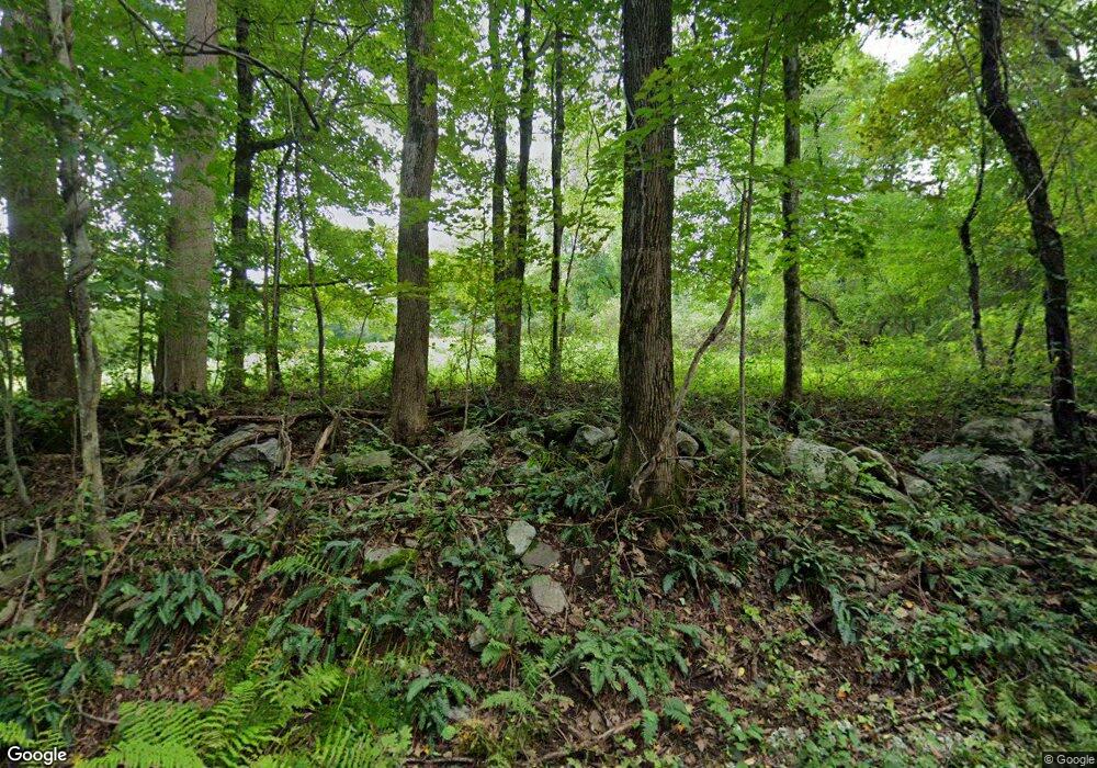 6 Rd, Woodstock, CT 06281 - photo 1