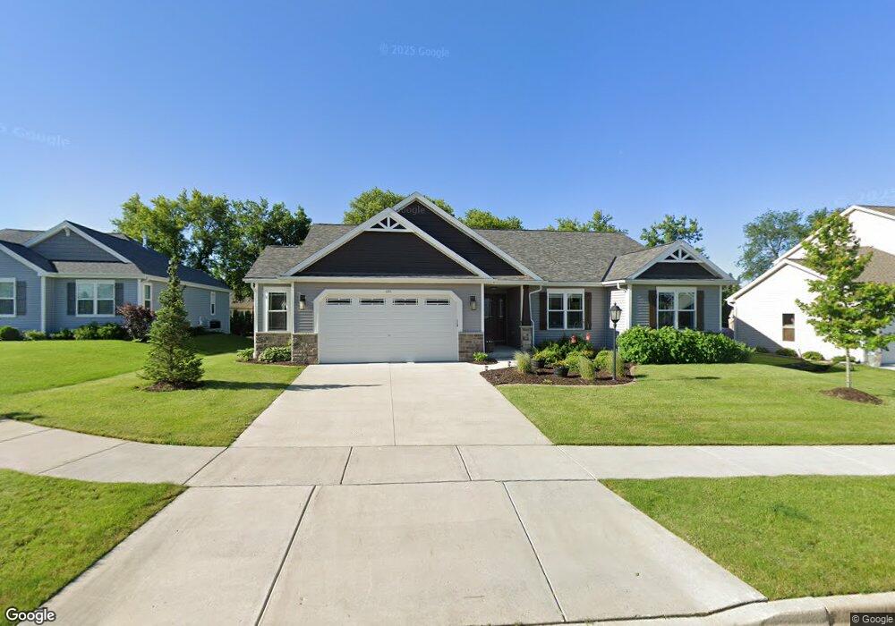 271 Silver Lake Trail unit 271, Oconomowoc, WI 53066 - photo 1