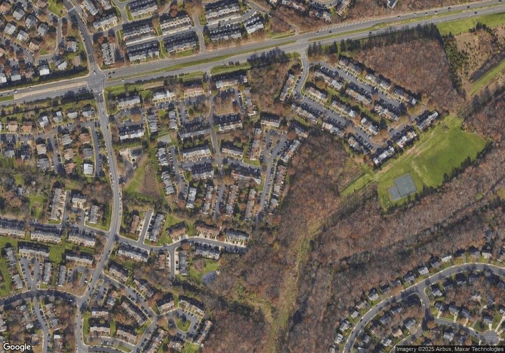 13987 Gunners Place, Centreville, VA 20121 - photo 1