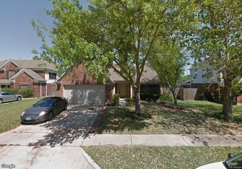 4003 Hazelwood Dr, Pearland, TX 77584 - photo 1