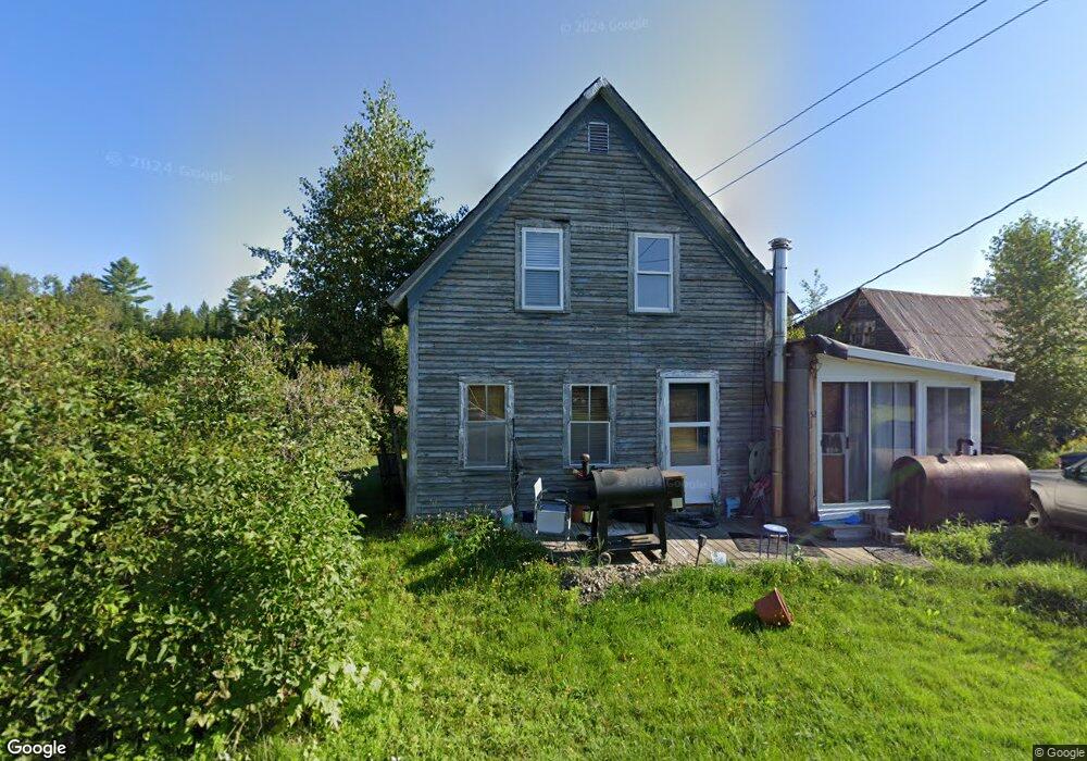 52 Causeway St, Lancaster, NH 03584 - photo 1