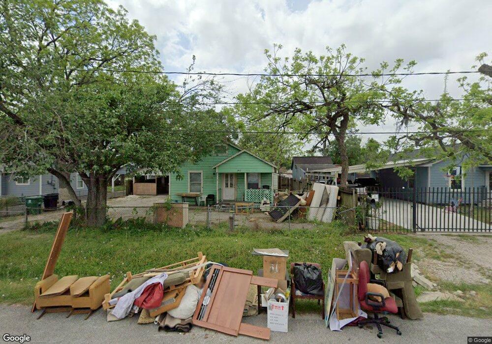 2412 Woodard St, Houston, TX 77026 - photo 1