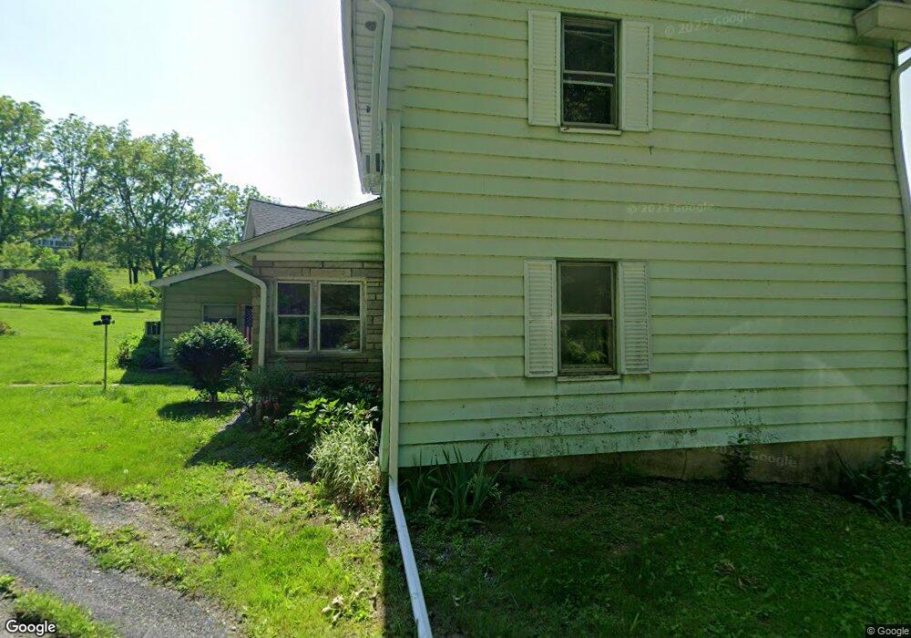 5260 Sparrow Ln, Coplay, PA 18037 - photo 1