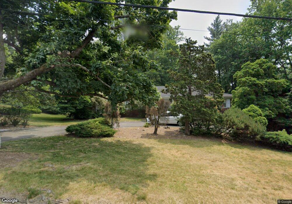 20 Kean Rd, Short Hills, NJ 07078 - photo 1