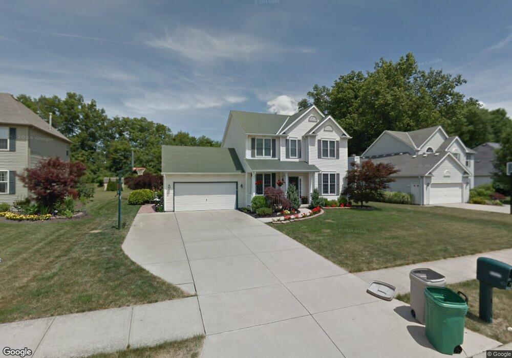 26996 Valeside Ln, Olmsted Falls, OH 44138 - photo 1