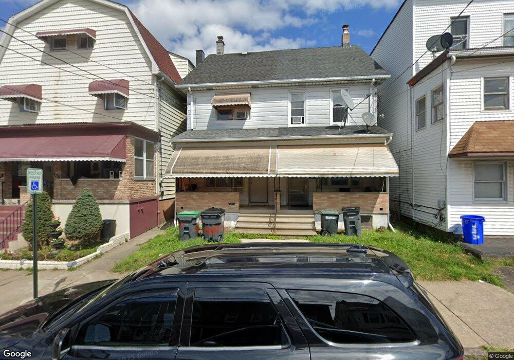 667 N Locust St, Hazleton, PA 18201 - photo 1