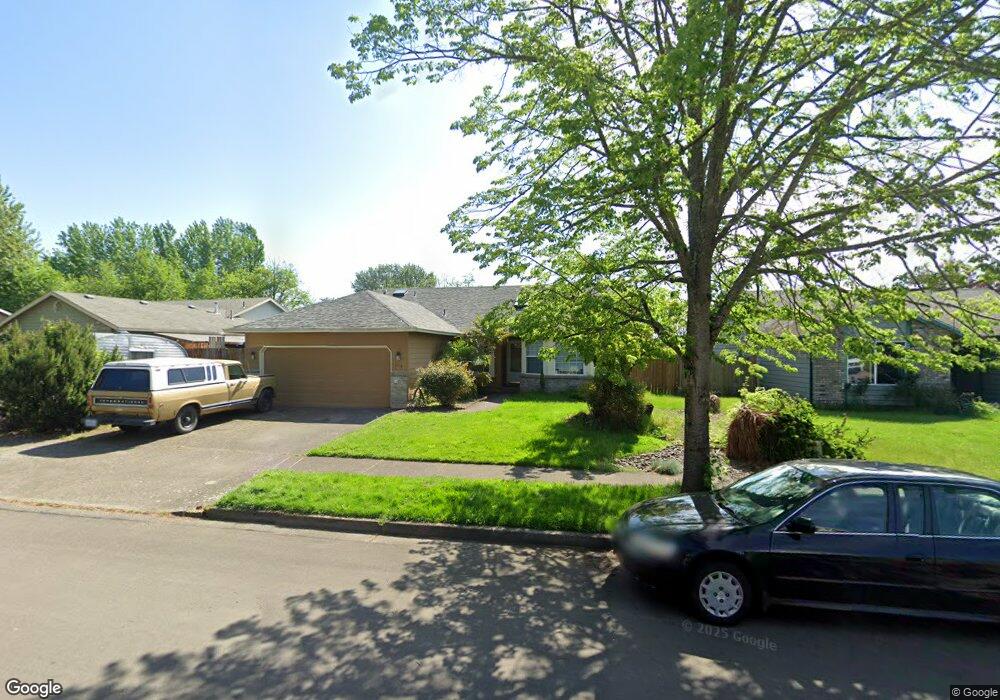 2718 SW Corbeth Ln, Troutdale, OR 97060 - photo 1