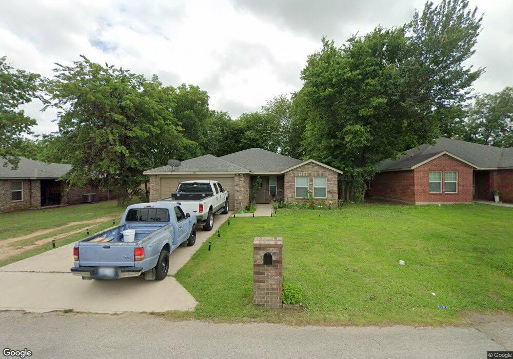 624 2nd Ave NE, Ardmore, OK 73401 - photo 1