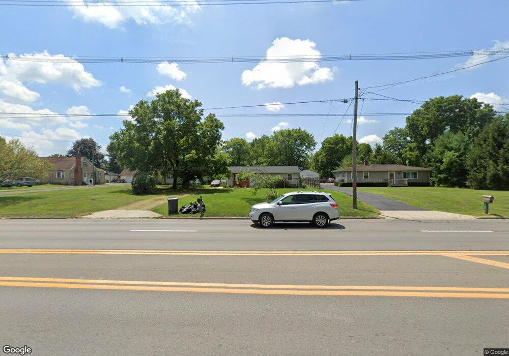 2113 Frank Rd, Columbus, OH 43223 - photo 1