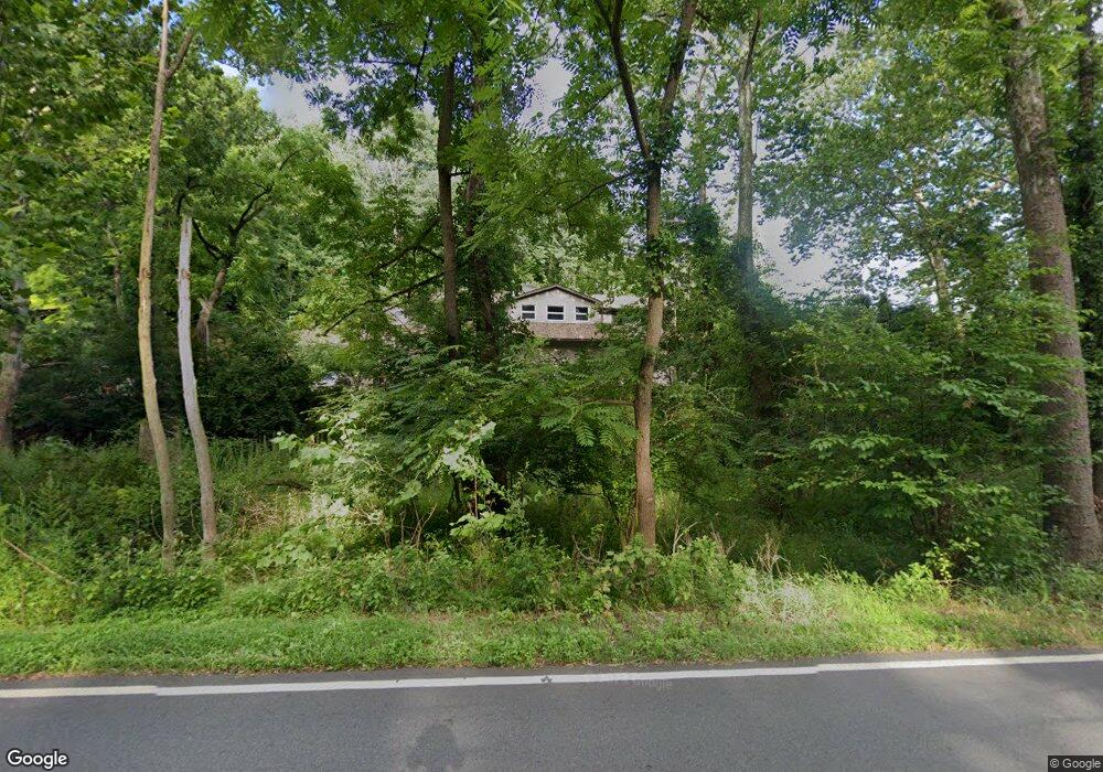 827 Main St, Freemansburg, PA 18017 - photo 1