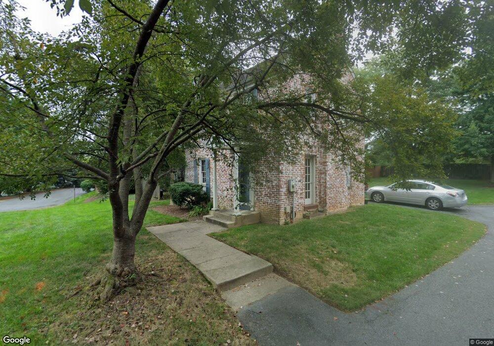 1810 Locust Grove Rd, Silver Spring, MD 20910 - photo 1