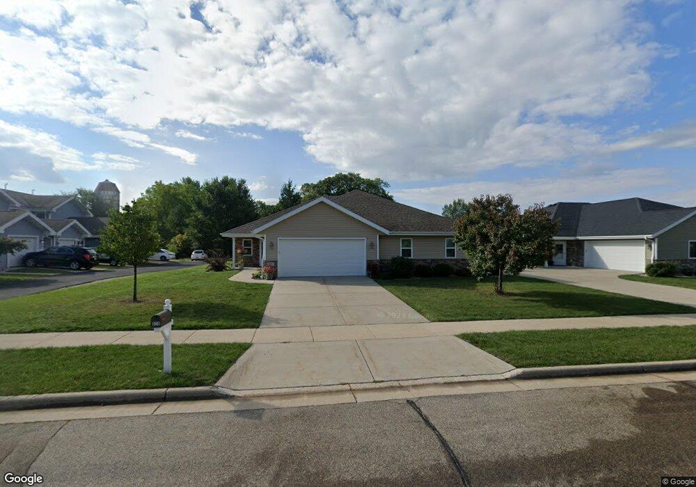 822 Oregon Parks Ave, Oregon, WI 53575 - photo 1