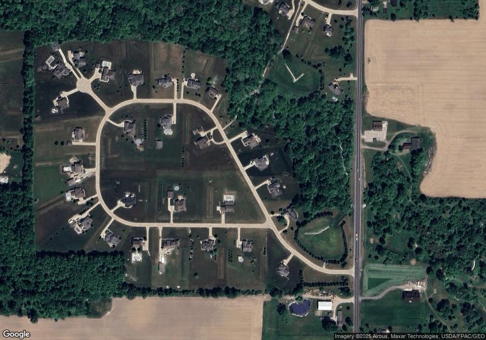 45 Mills unit 45, Lagrange, OH 44050 - photo 1