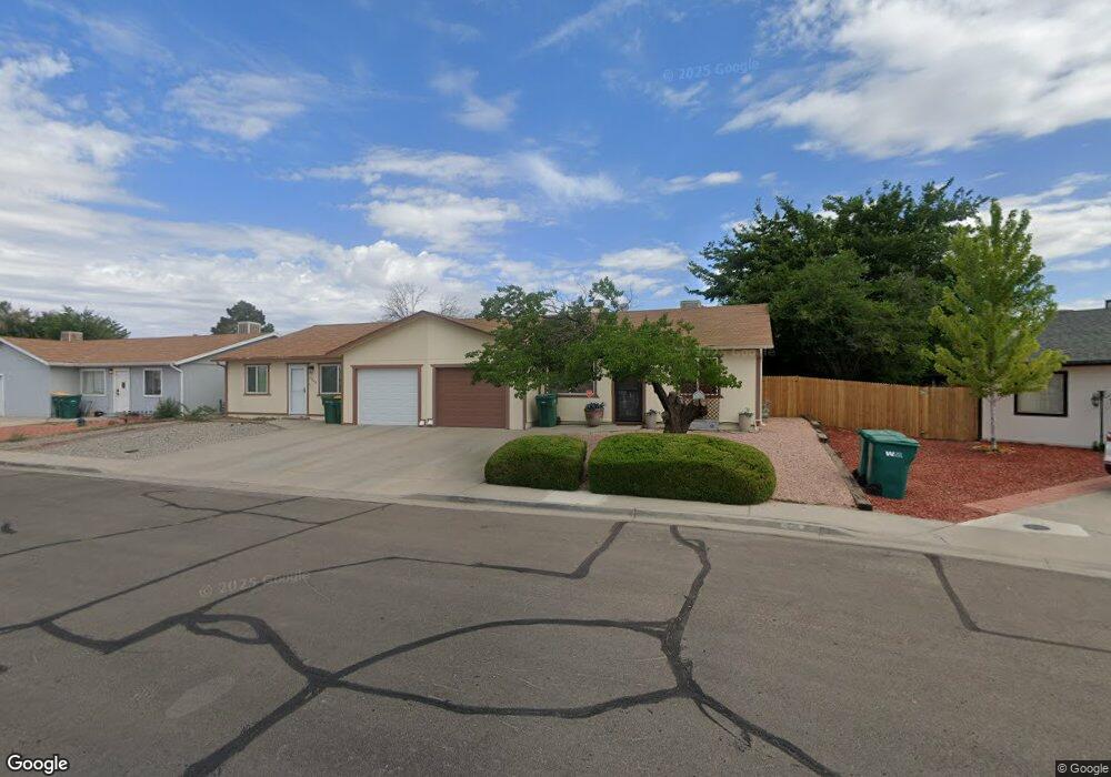 5566 Beech St, Farmington, NM 87402 - photo 1