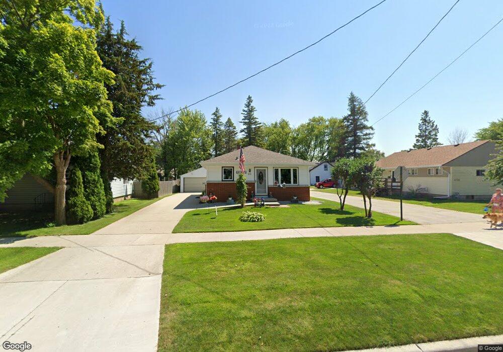 3705 Custer St, Manitowoc, WI 54220 - photo 1