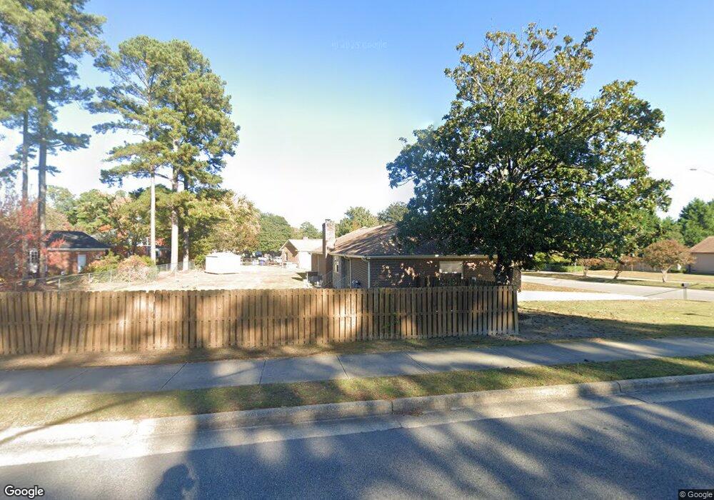 354 Colinwood Dr, Fayetteville, NC 28303 - photo 1