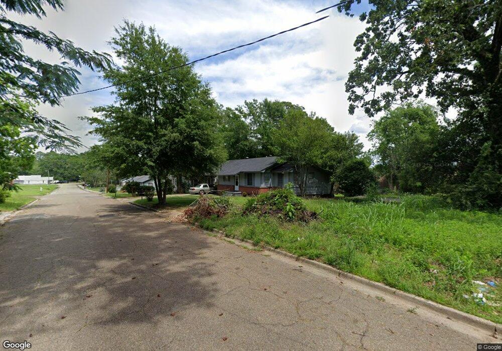 1107 Wilson Ave, Laurel, MS 39440 - photo 1