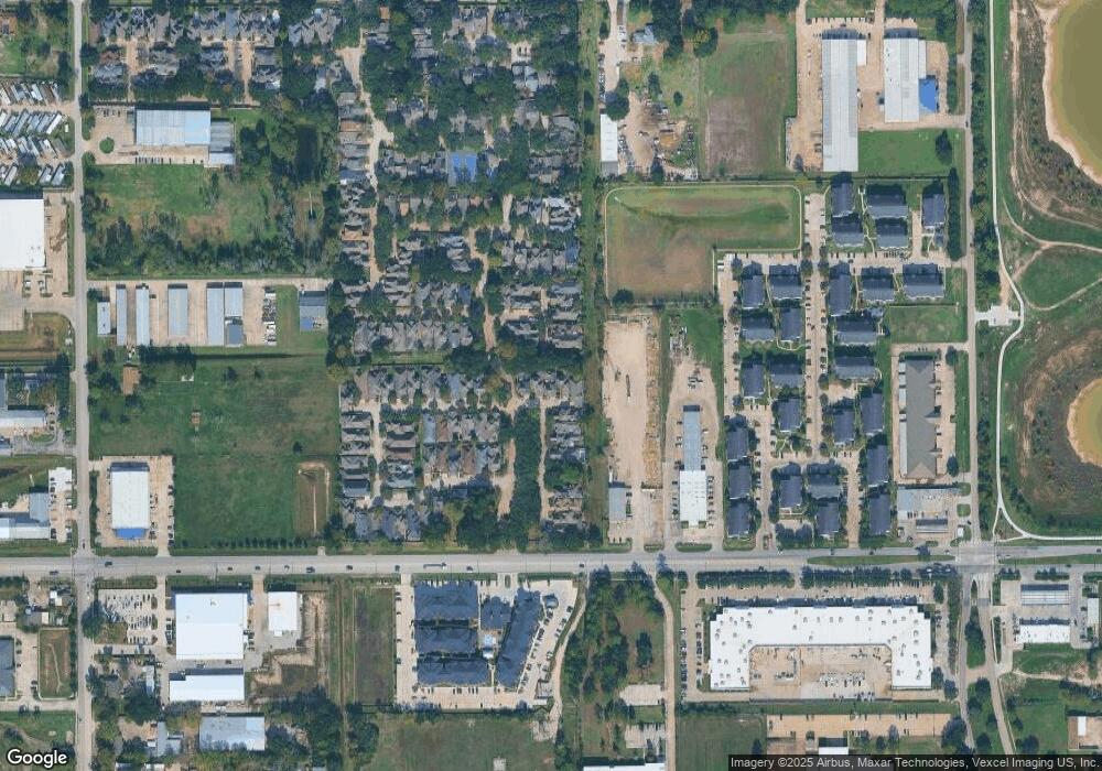 7910 Oakwood Hollow St, Houston, TX 77040 - photo 1