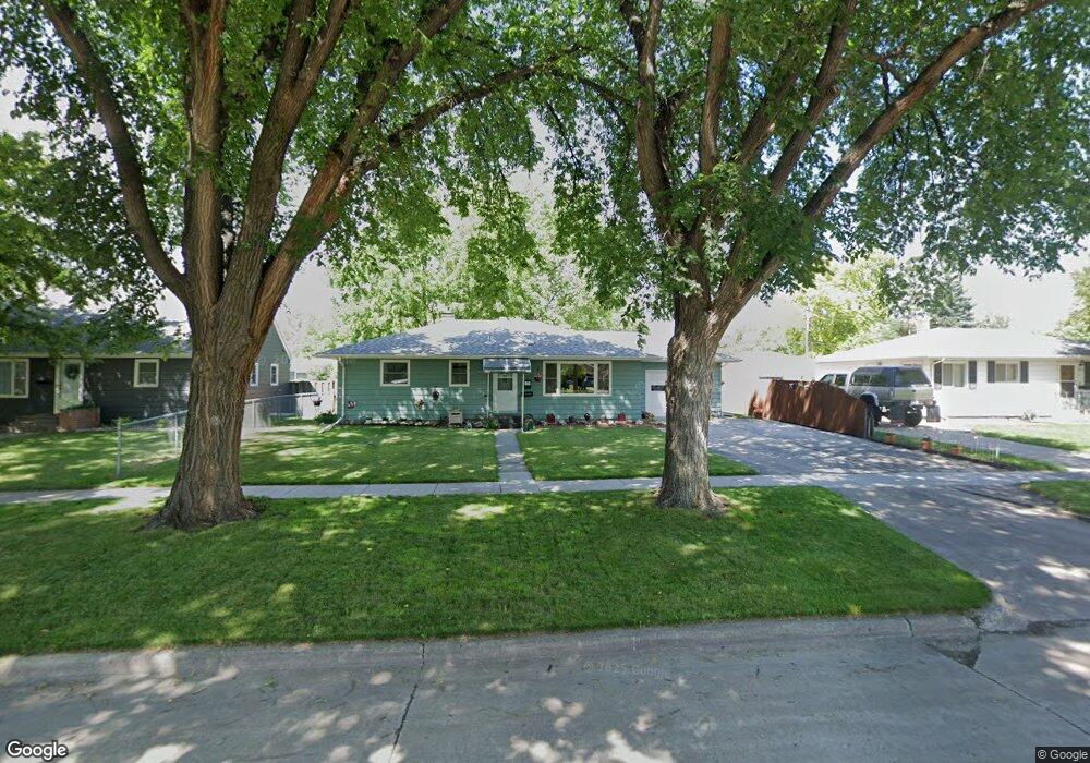 1909 17th St S, Fargo, ND 58103 - photo 1