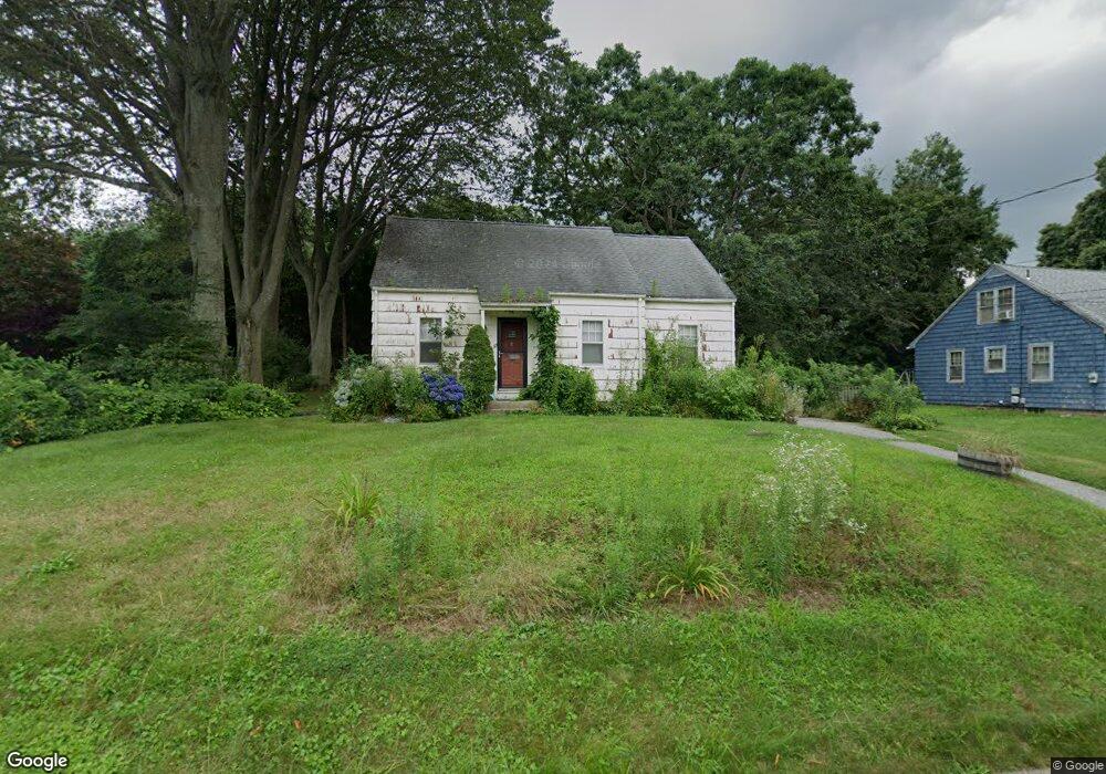 52 Flyers Dr, Norwich, CT 06360 - photo 1