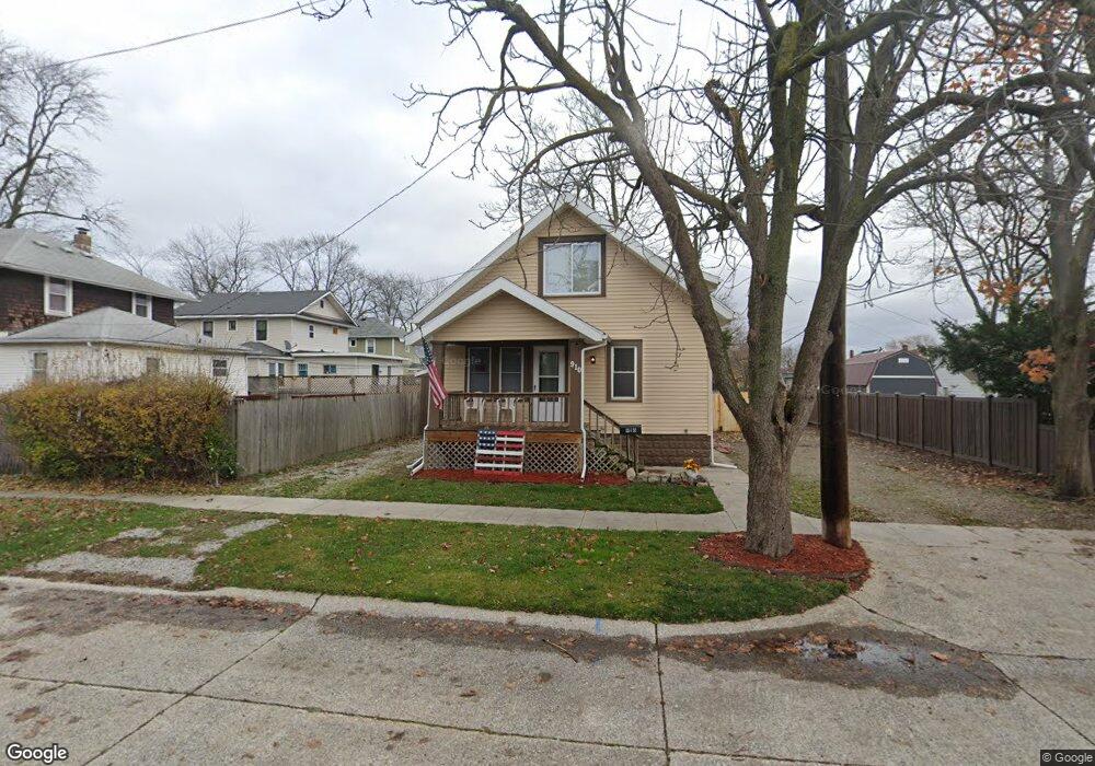 910 15th St, Port Huron, MI 48060 - photo 1