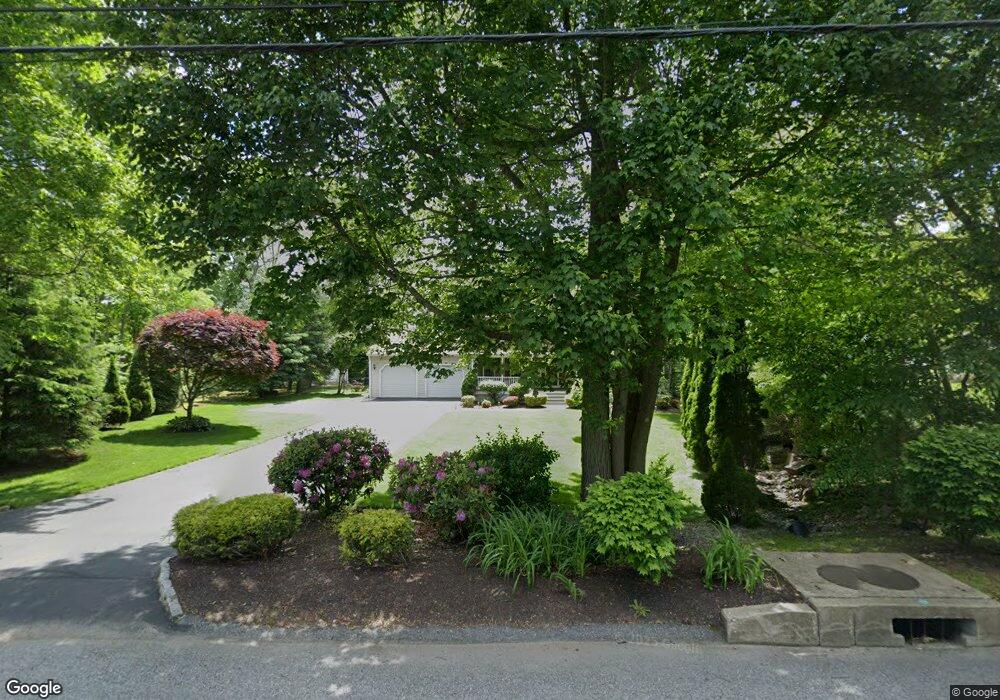 159 Ridge Rd, Smithfield, RI 02917 - photo 1