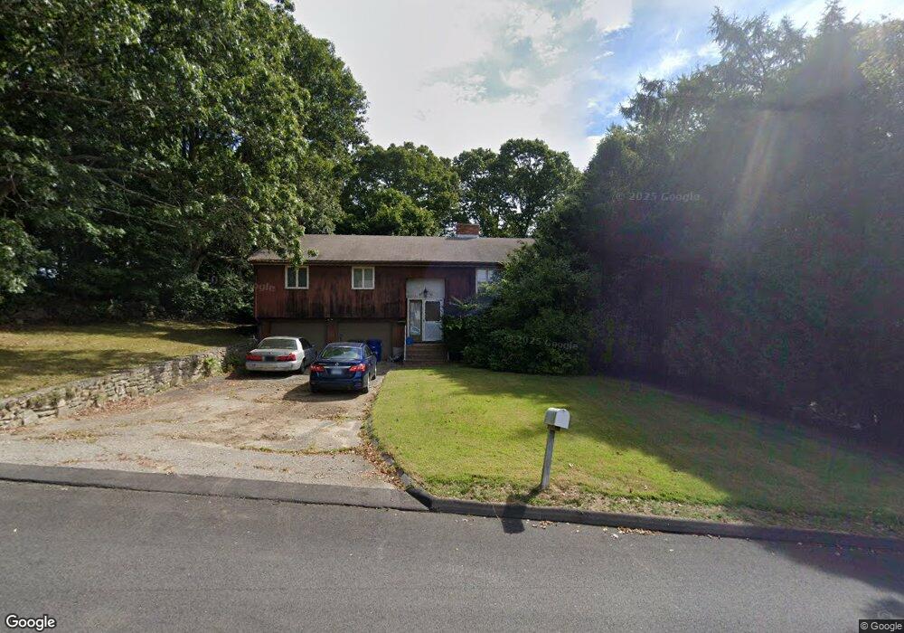 48 Lathrop Ave, Pawcatuck, CT 06379 - photo 1