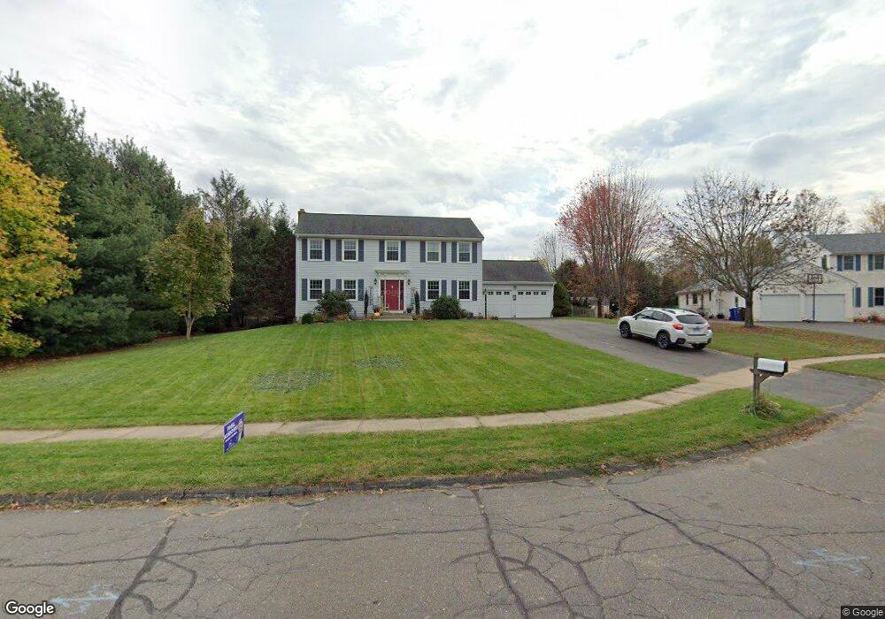 7 Tuttle Cir, South Windsor, CT 06074 - photo 1