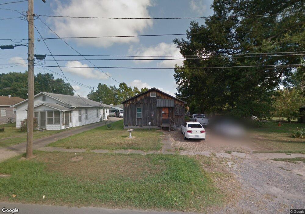 428 W 2nd St, Stuttgart, AR 72160 - photo 1