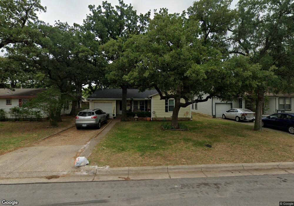 1120 Glenda Dr, Bedford, TX 76022 - photo 1