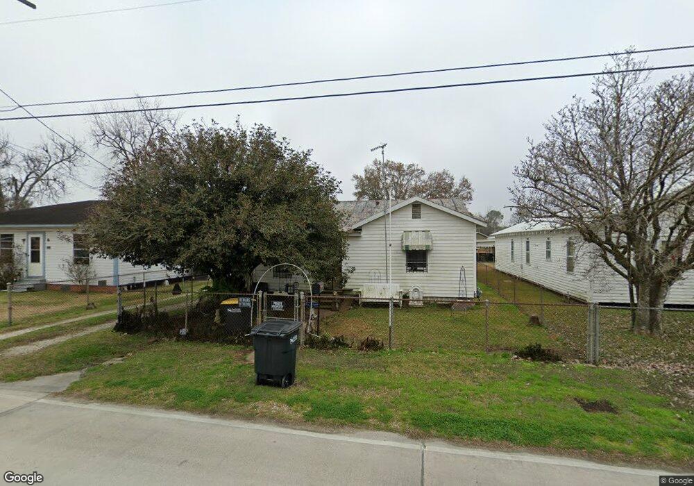 1123 Walton St, New Iberia, LA 70560 - photo 1