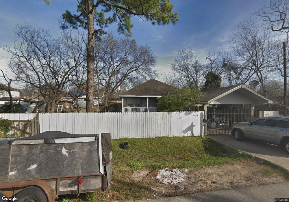 2401 Linder St, Houston, TX 77026 - photo 1