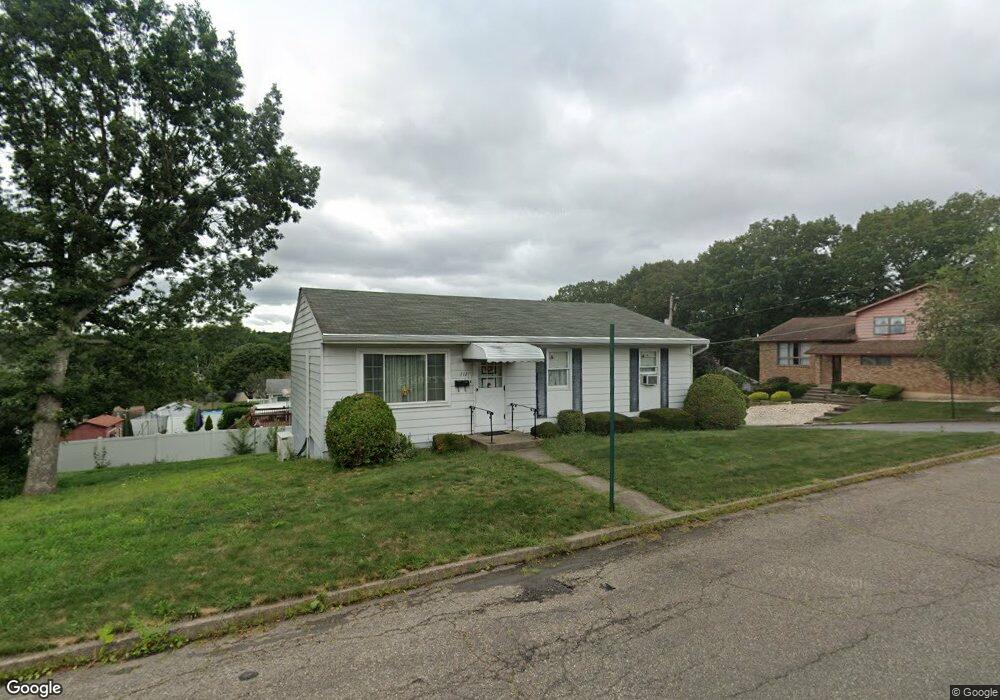 111 E 21st St, Hazleton, PA 18201 - photo 1