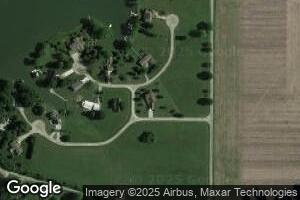 27 Oak Point, Neoga, IL 62447