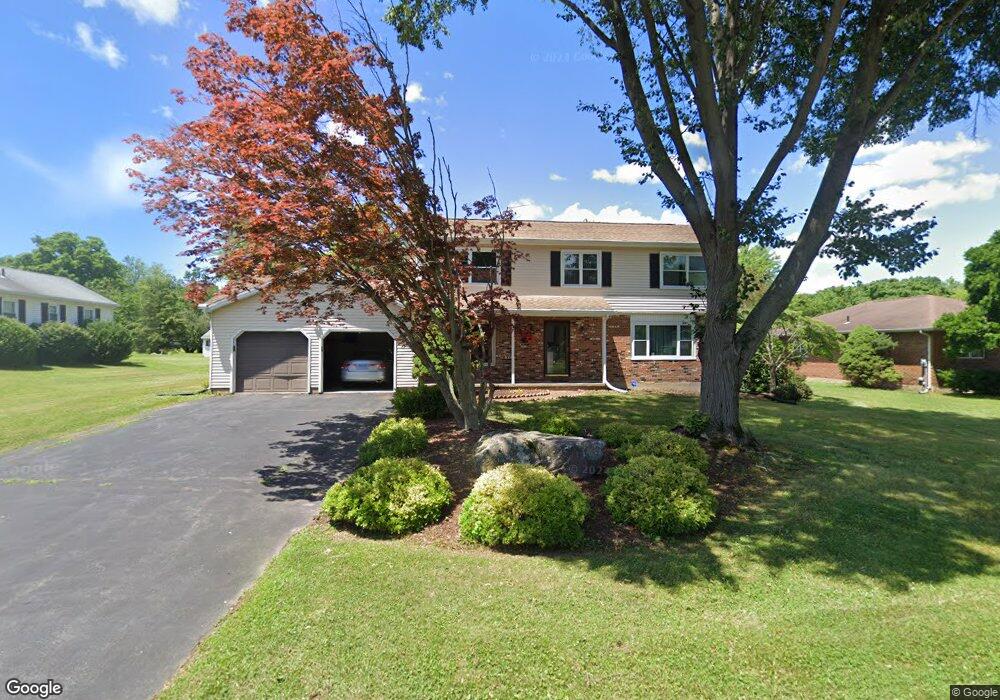 34 Sawka Cir, Windsor, CT 06095 - photo 1