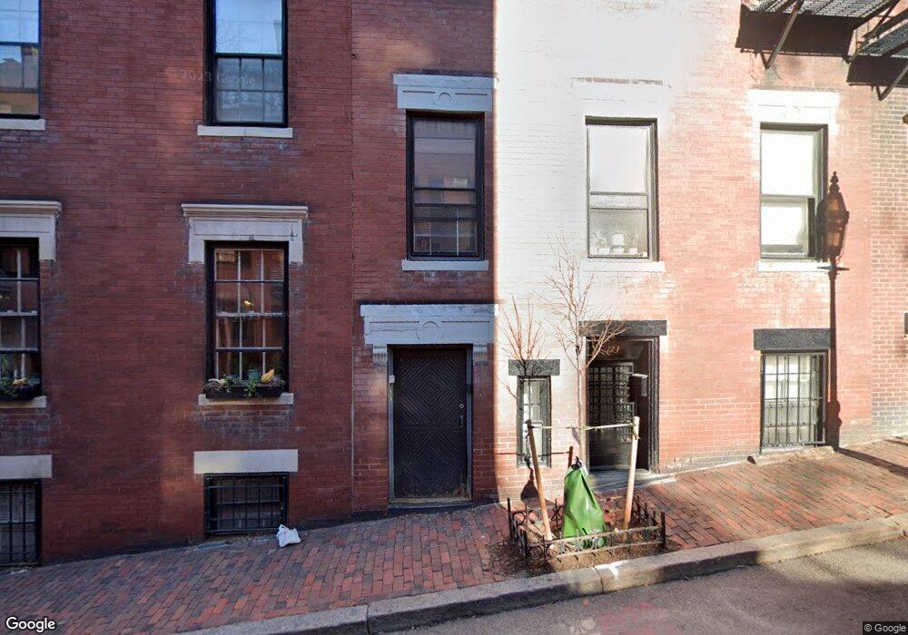 123 Myrtle St unit B, Boston, MA 02114 - photo 1