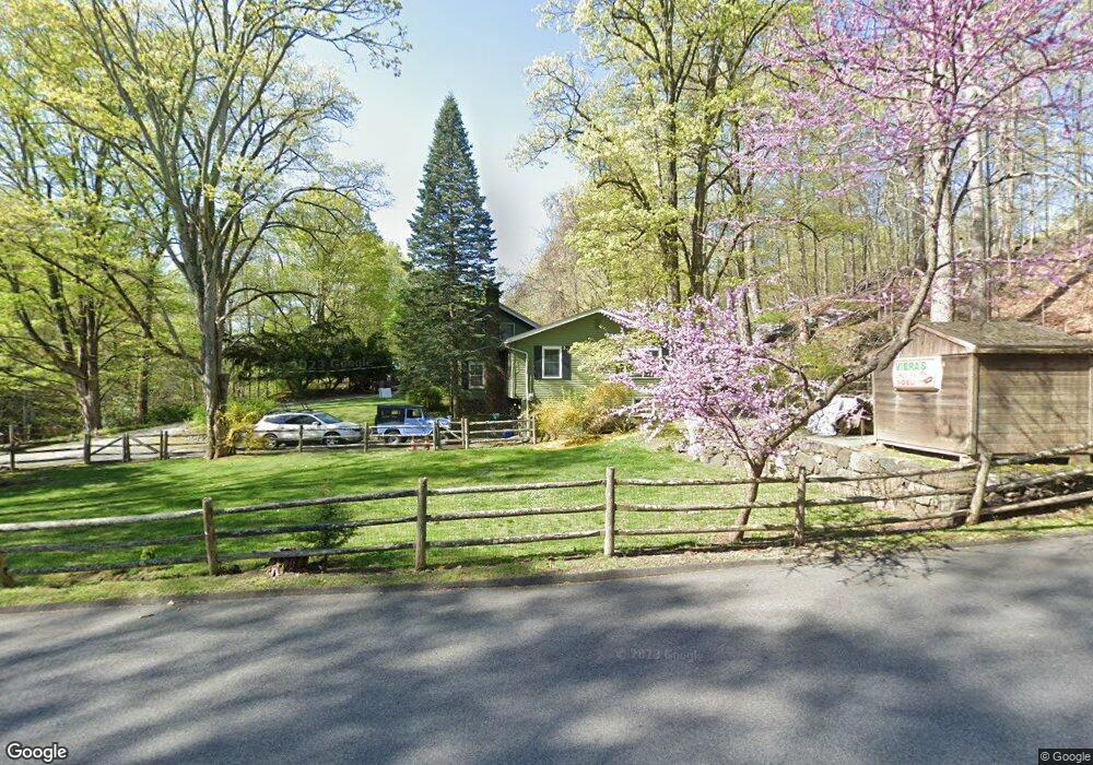 171 Watch Hill Rd, Cortlandt Manor, NY 10567 - photo 1