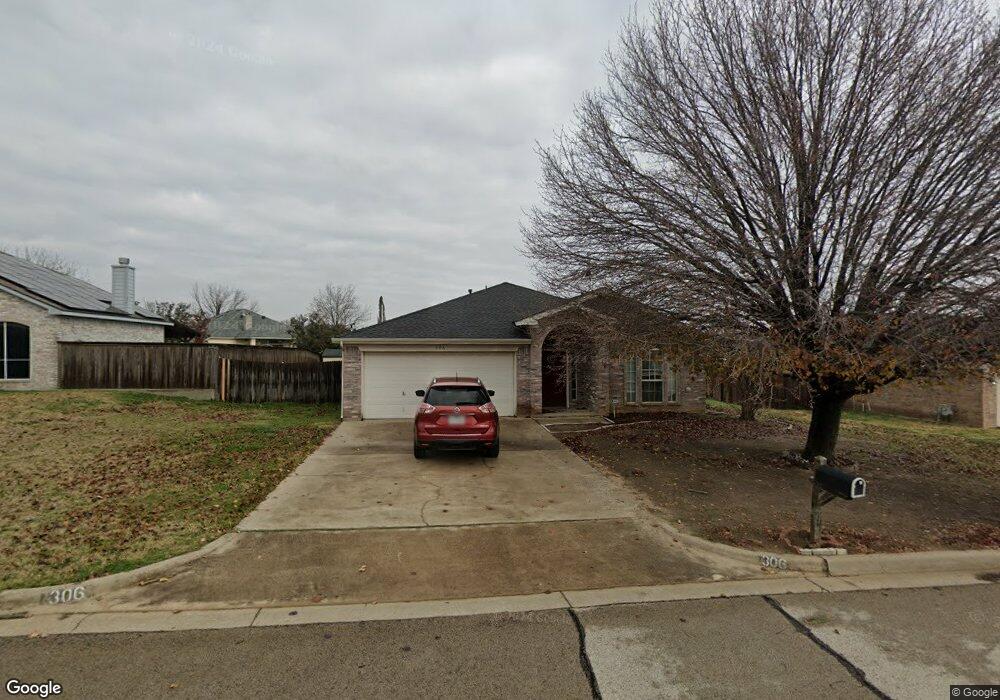 306 Alpine Dr, Weatherford, TX 76086 - photo 1