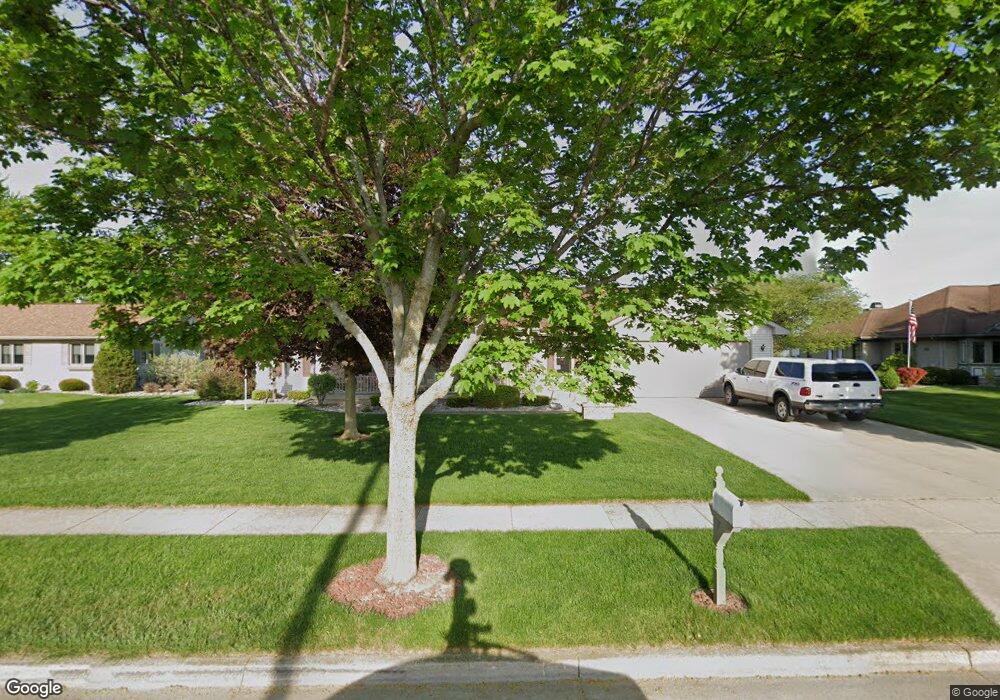 336 Frank Rd, Frankenmuth, MI 48734 - photo 1