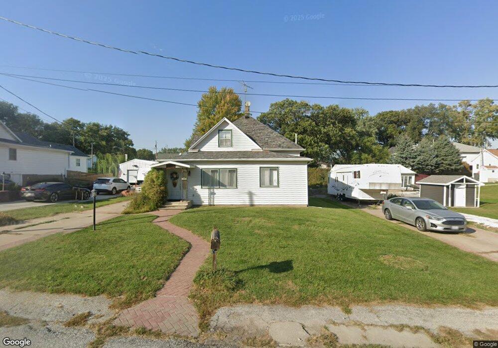 118 W 9th St, Logan, IA 51546 - photo 1