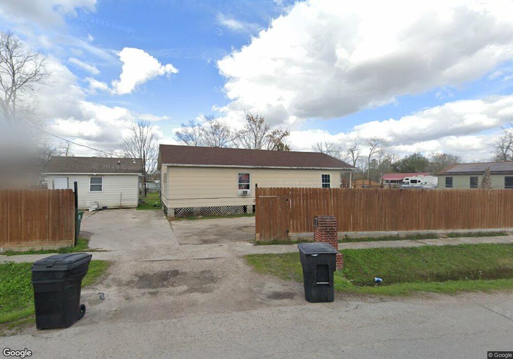 2521 Turner Dr, Houston, TX 77093 - photo 1