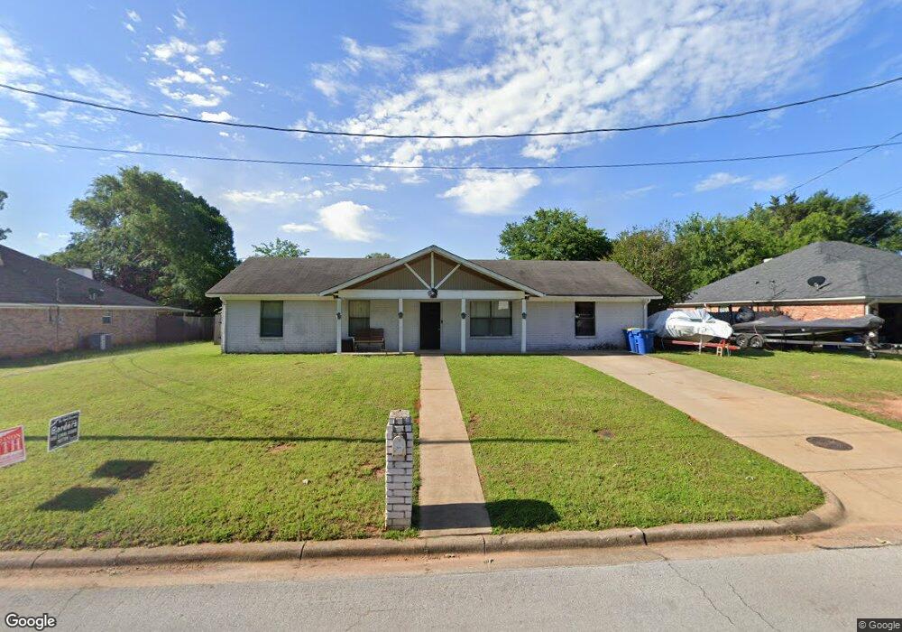 1506 Peach St, Kilgore, TX 75662 - photo 1