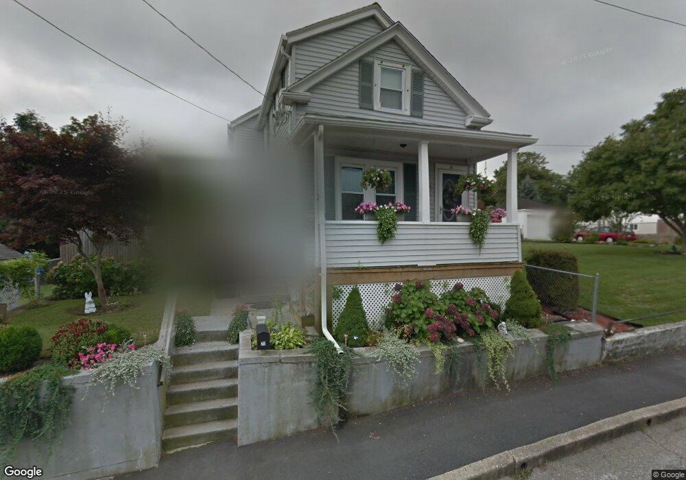 210 Richard St, South Dartmouth, MA 02748 - photo 1